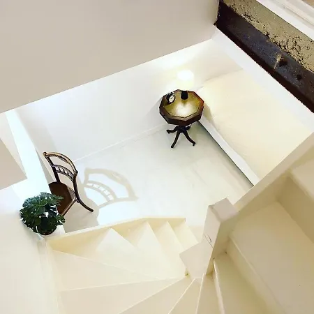 De Standing A - Flat-guest Appartamento *